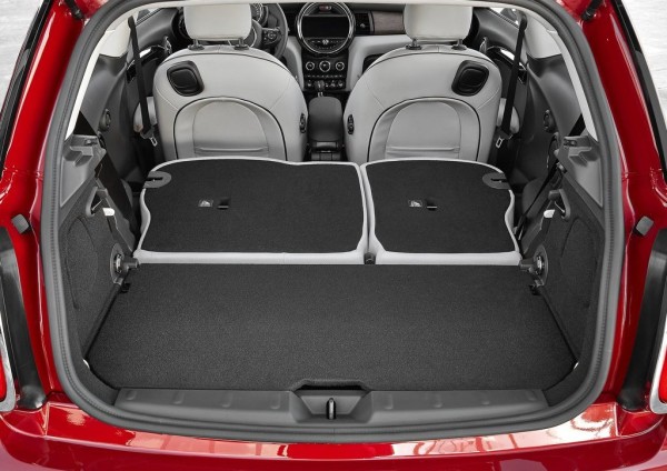 Mini-Cooper_2015_1024x768_wallpaper_66