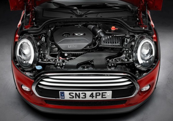 Mini-Cooper_2015_1024x768_wallpaper_70