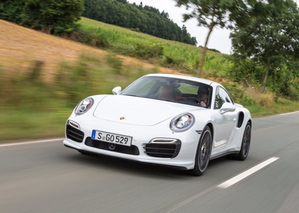 Porsche-911_Turbo_S_2014_1024x768_wallpaper_0a