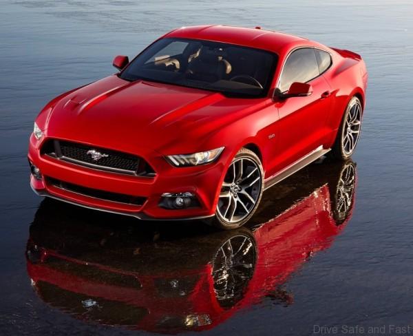 Ford-Mustang_GT_2015_1024x768_wallpaper_04