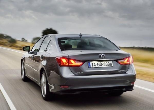 Lexus-GS_300h_2014_1024x768_wallpaper_17