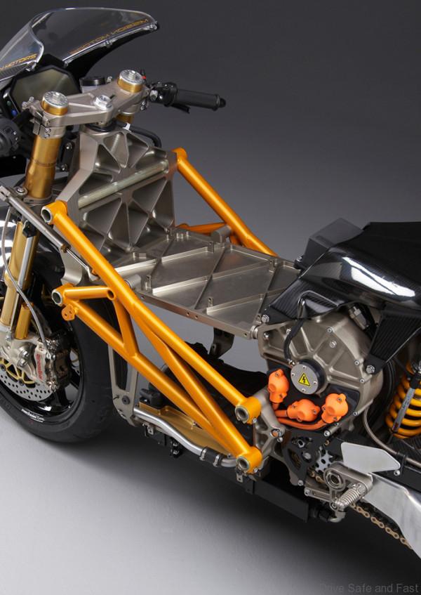 MissionChassis700