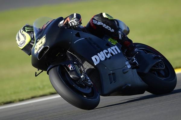 cal-crutchlow-testing-his-new-ducati-photo-gallery-720p-13