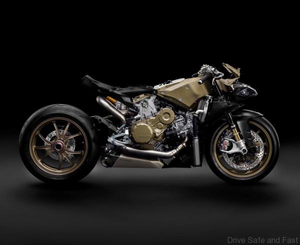 1199 Superleggera_ 0007