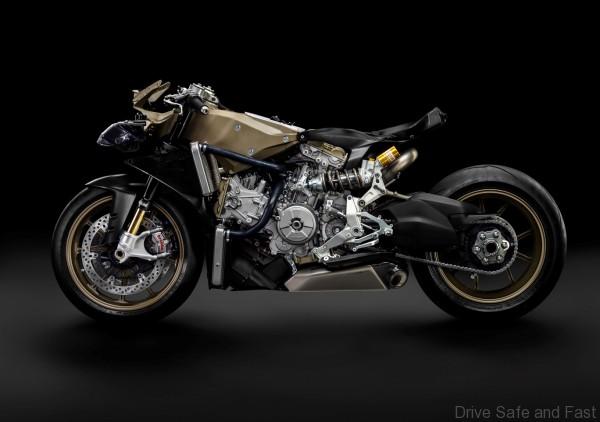 1199 Superleggera_ 0008