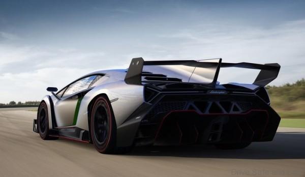 Lamborghini-Veneno_2013_800x600_wallpaper_06