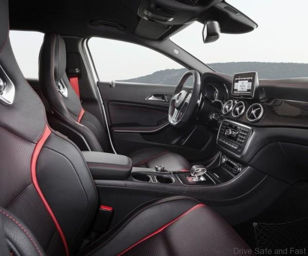 Mercedes-Benz-GLA45_AMG_2015_800x600_wallpaper_09