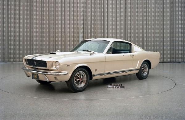 ford1964-mustang_1