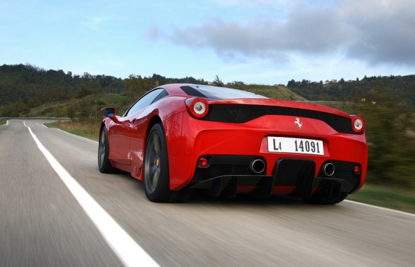 2014_ferrari_458_speciale_12_1600x1200