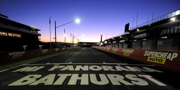 General View - Bathurst 12HR Race
