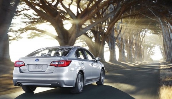 Subaru-Legacy-bows-in-Chicago-1734226283