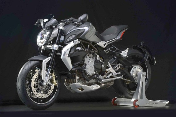 mv-agusta-brutale-800-dragster2
