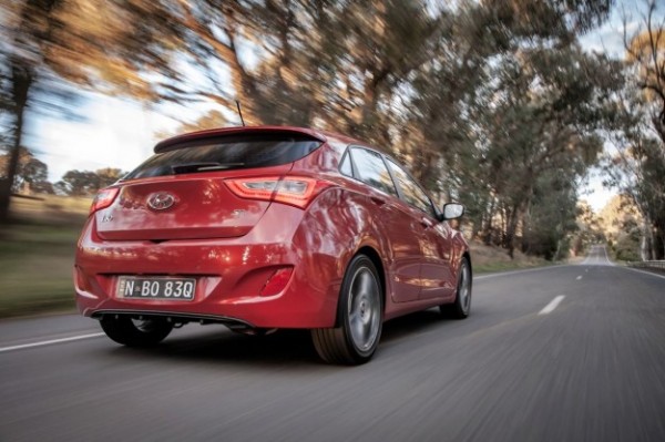 Hyundai-i30-SR04-625x416