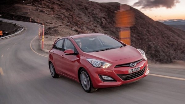 Hyundai-i30-SR27-625x350
