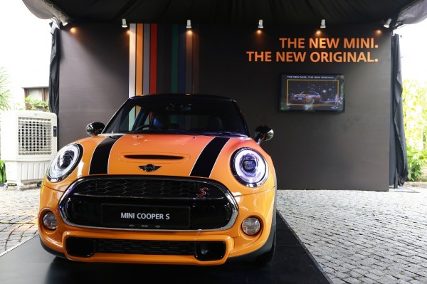 Mini BMW 06