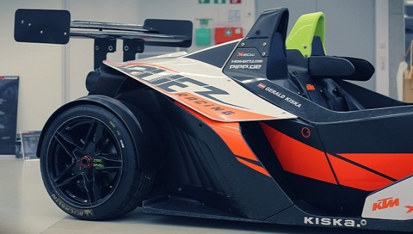 ktm-makes-evil-bikes-and-even-more-evil-cars-photo-gallery-medium_7