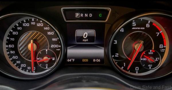 mercedes-benz_cla45_amg_17