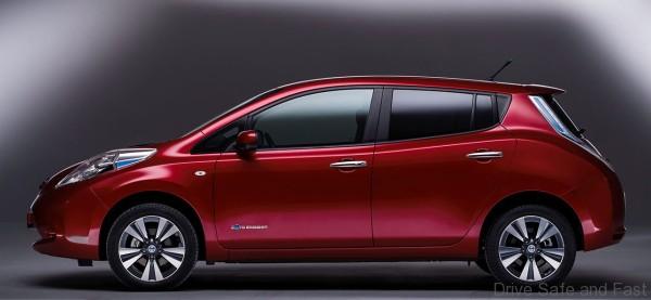 nissan_leaf_2014a