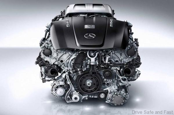 mercedes_amg_4_liter_b8_biturbo_engine