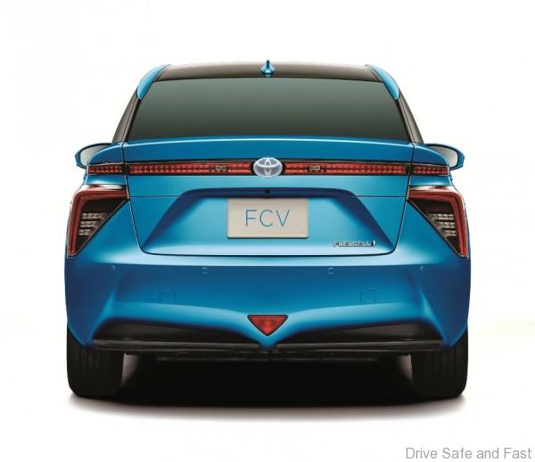2015 Toyota Fuel Cell Sedan