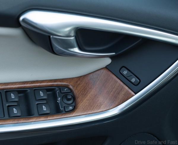 volvo_xc60_8