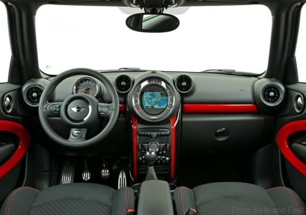 Mini-Paceman_John_Cooper_Works_3