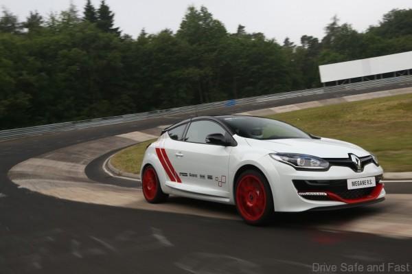 renault_megane_rs_275_trophy_r_2