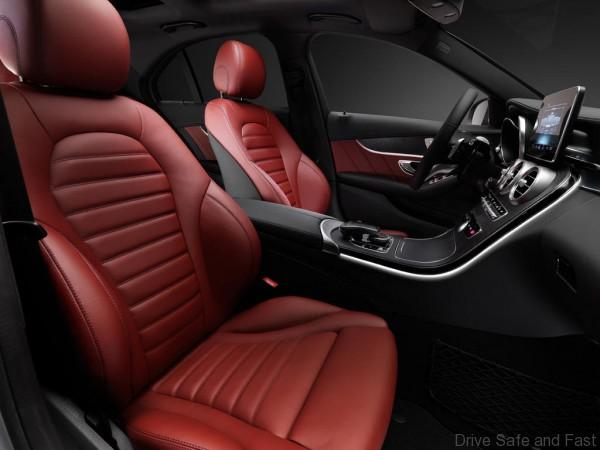 Mercedes-Benz C250, AMG Line, Avantgarde, Diamantsilber metallic, Leder Cranberryrot/Schwarz, Zierelemente Holz Esche schwarz offenporig,  (W205), 2013