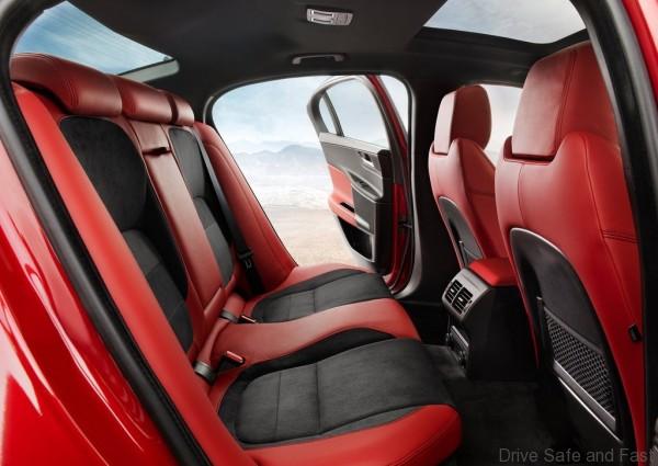 Jaguar-XE_S_2016_06