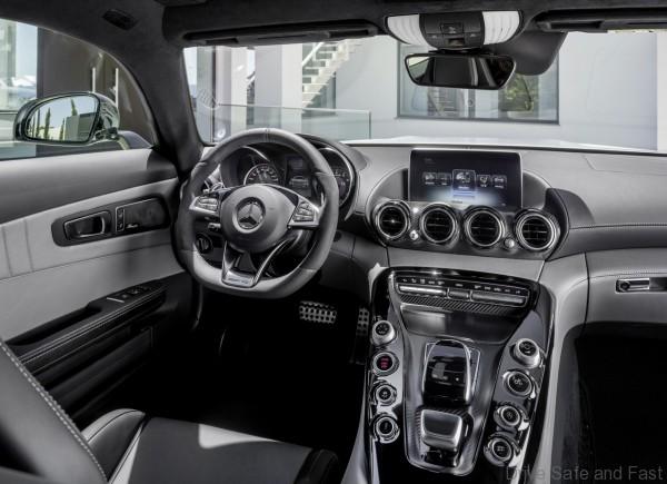 mercedes-amg_gt_1