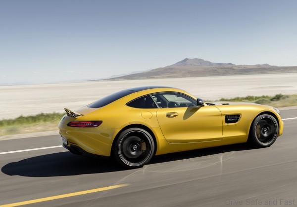 mercedes-amg_gt_10