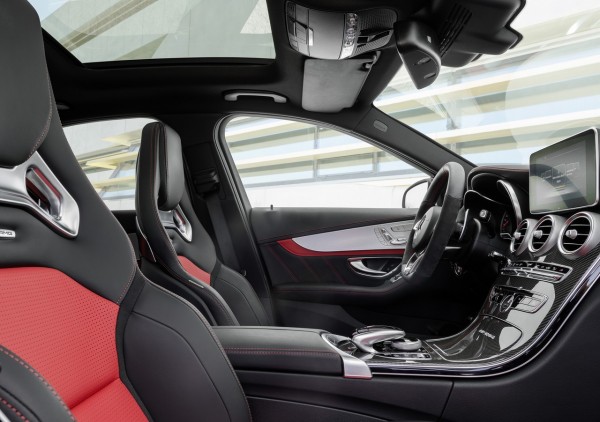 mercedes-benz_c63_amg_4