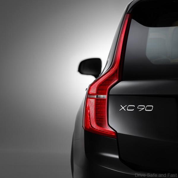 041 Volvo XC90