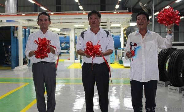 Bridgestoneribbon cutting