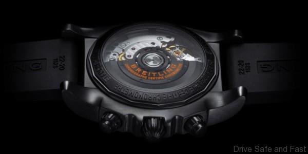 Brietling chronomat-44-raven-3