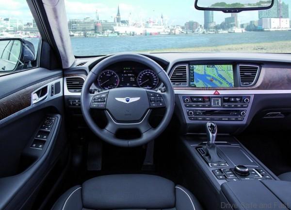 Hyundai Genesis - 004