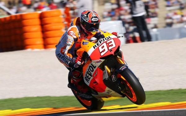 Marc Marquez (ESP/ Honda) races during the Moto Grand Prix 2013 at the Circuit de la Comunitat in Valencia, Spain on November 9th, 2013 // Gold & Goose/Red Bull Content Pool // P-20131110-00268 // Usage for editorial use only // Please go to www.redbullcontentpool.com for further information. //