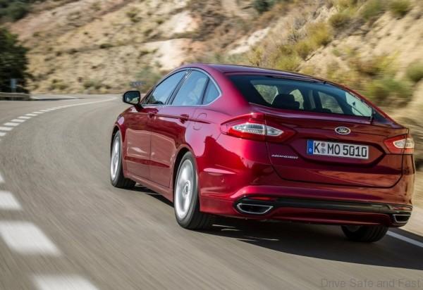 Ford-Mondeo_04