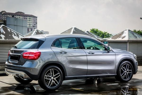 Mercedes-Benz GLA 200 (3)