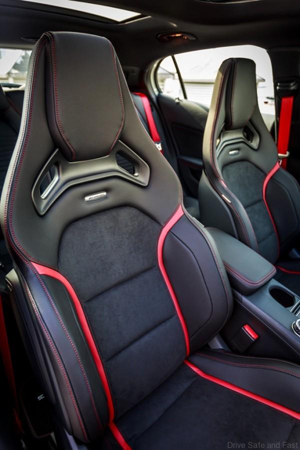 Mercedes-Benz GLA 45 AMG_Interior (25)