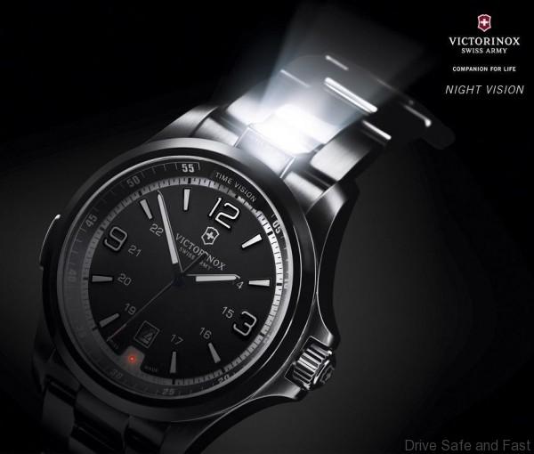Victorinox-Night-Vision-1