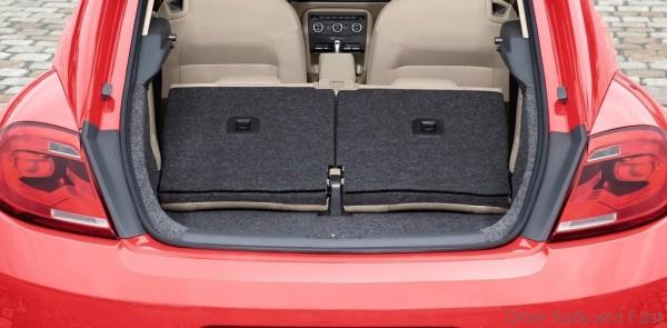 Volkswagen-Beetle_3