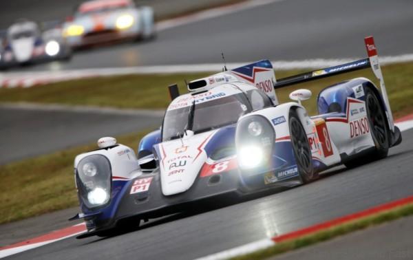 08 DAVIDSON Anthony (GBR) Buemi Sebastien (CHE) Lapierre Nicolas (FRA) Toyota Ts 040 Hybrid Lmp1 H Team Toyota Racing , action   during the 2014 FIA WEC World Endurance Championship, 6 Hours of Fuji from October 9th to 12th  2014, at Oyama, Japan. Photo Frederic Le Floch / DPPI