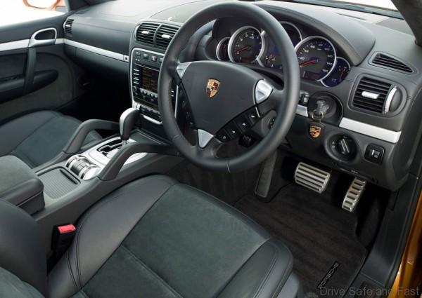 porsche cayenne4