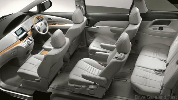 toyota estima-1
