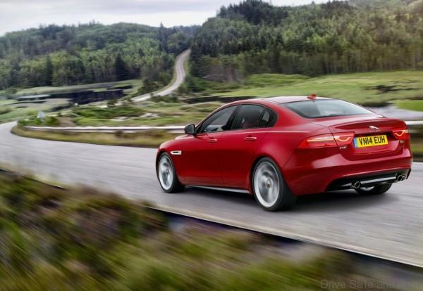 jaguar_xe_2