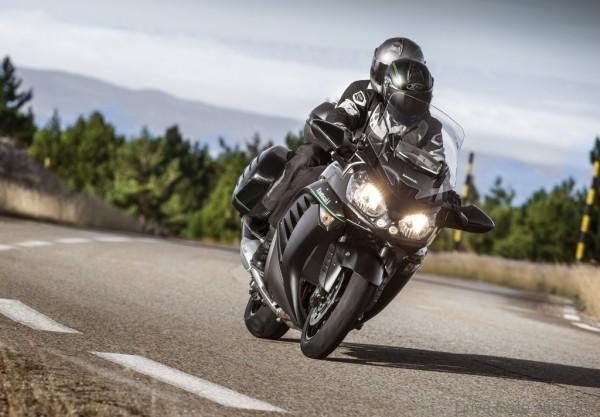 kawasaki-1400gtr-transcontinental_1
