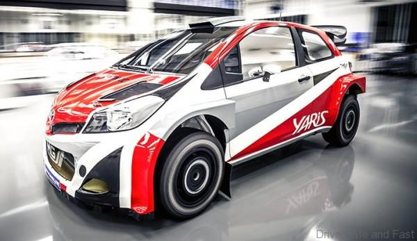 YARIS WRC (3)