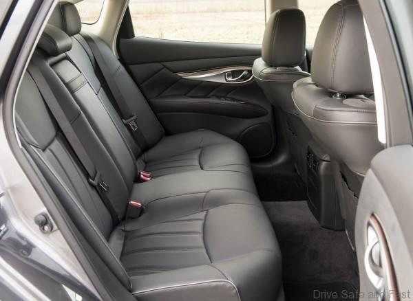 infiniti_q70_eu_12_1280x9