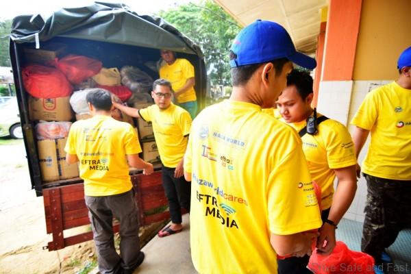 #nazaworldcares_003